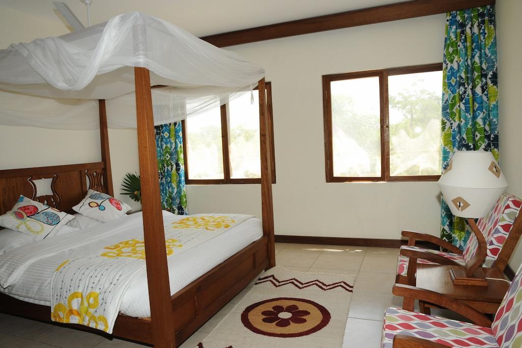 Lotfa Resort Diani Диани Бийч Екстериор снимка