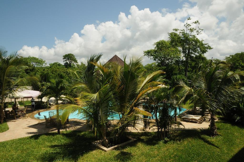 Lotfa Resort Diani Диани Бийч Екстериор снимка