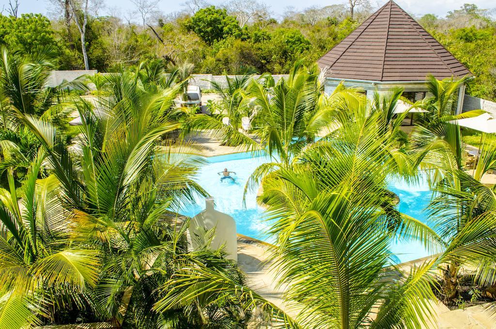 Lotfa Resort Diani Диани Бийч Екстериор снимка